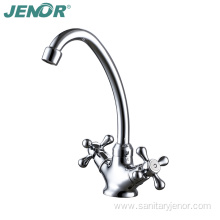 Supporting Chrome Classic Kitchen Faucet